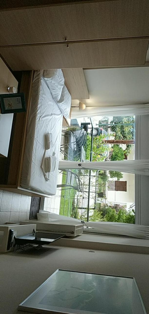 Ourania'S Apartments 카메나불라 외부 사진